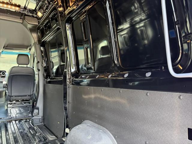 2024 Mercedes-Benz Sprinter 2500 Standard Roof 4-Cyl Diesel HO