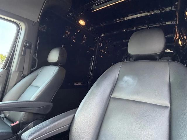 2024 Mercedes-Benz Sprinter 2500 Standard Roof 4-Cyl Diesel HO