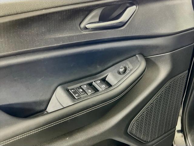 2023 Jeep Grand Cherokee Laredo 4x4