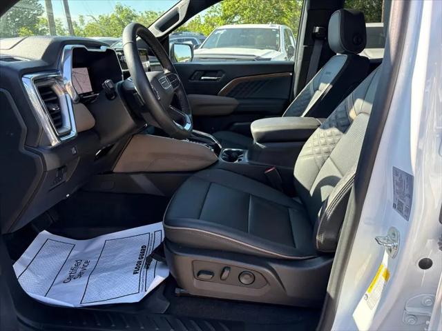 2025 GMC Canyon 4WD Denali