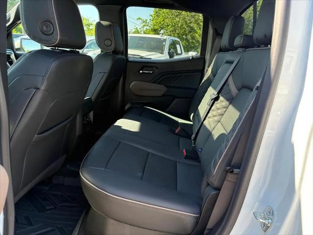 2025 GMC Canyon 4WD Denali