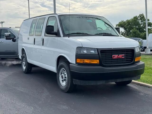 2026 GMC Savana Cargo 2500 Regular Wheelbase, Work Van, RWD