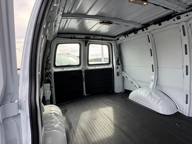2026 GMC Savana Cargo 2500 Regular Wheelbase, Work Van, RWD