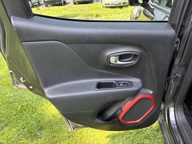 2018 Jeep Renegade Trailhawk 4x4