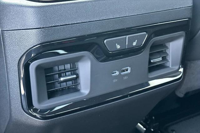 2026 GMC Sierra 2500HD Crew Cab, Standard Bed, AT4, 4WD