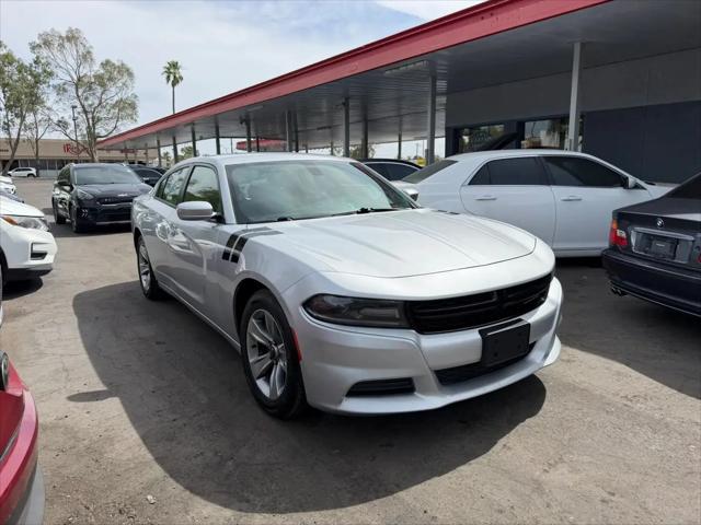 2020 Dodge Charger SXT RWD