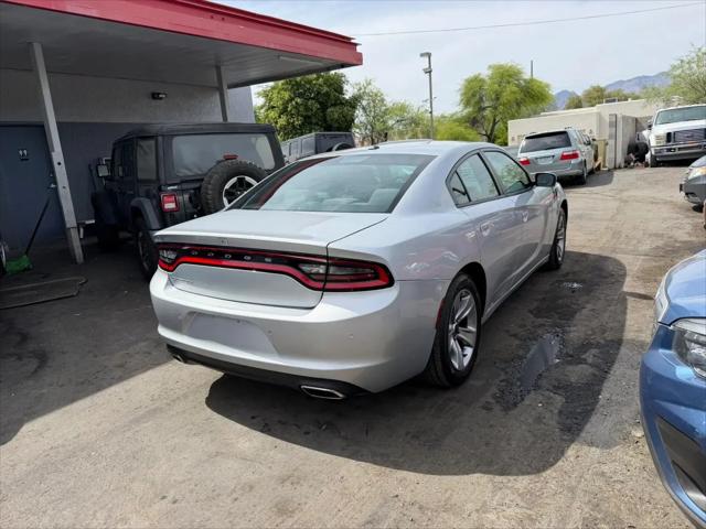2020 Dodge Charger SXT RWD