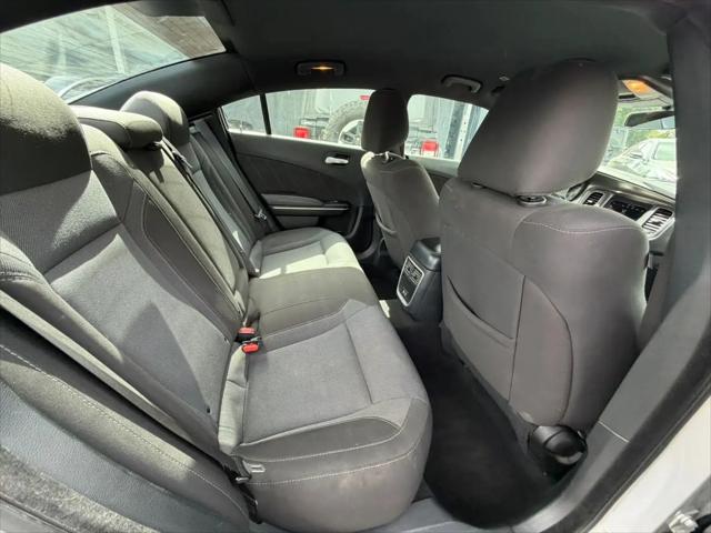 2020 Dodge Charger SXT RWD