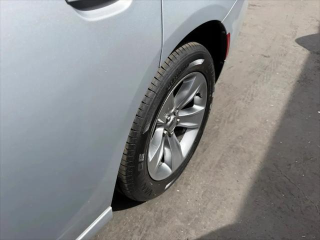 2020 Dodge Charger SXT RWD