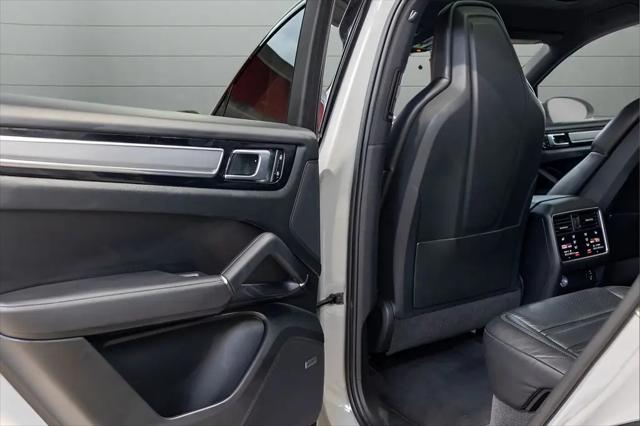 2023 Porsche Cayenne Cayenne