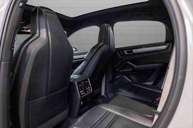 2023 Porsche Cayenne Cayenne