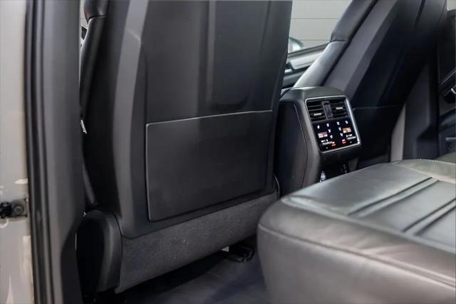 2023 Porsche Cayenne Cayenne