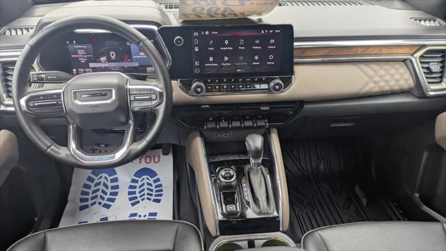 2023 GMC Canyon 4WD Crew Cab Short Box Denali