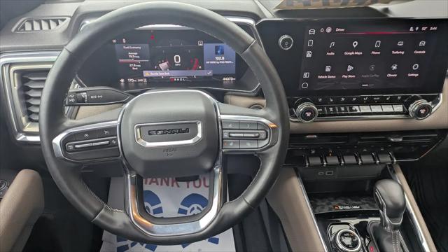 2023 GMC Canyon 4WD Crew Cab Short Box Denali
