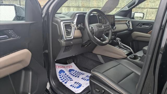 2023 GMC Canyon 4WD Crew Cab Short Box Denali
