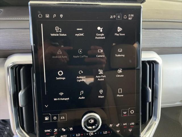 2026 GMC Acadia Denali FWD