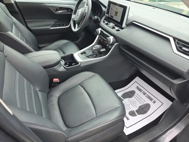 2023 Toyota RAV4 XLE Premium