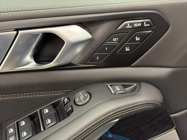 2027 BMW X7 xDrive40i