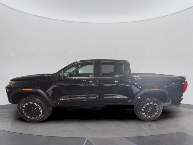 2026 GMC Canyon AT4, 4WD