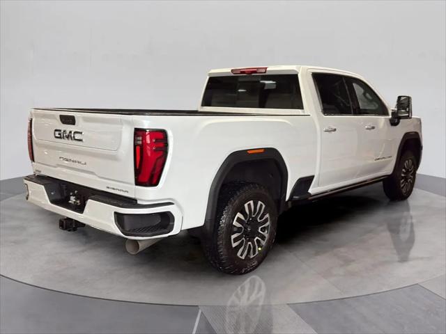 2026 GMC Sierra 2500HD Crew Cab, Standard Bed, Denali Ultimate, 4WD