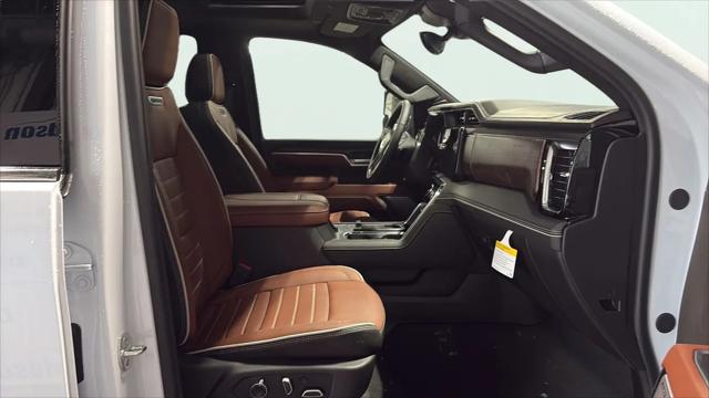 2026 GMC Sierra 2500HD Crew Cab, Standard Bed, Denali Ultimate, 4WD