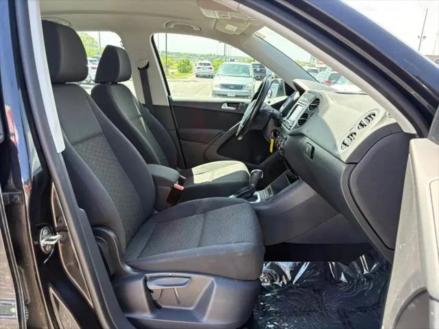 2015 Volkswagen Tiguan S