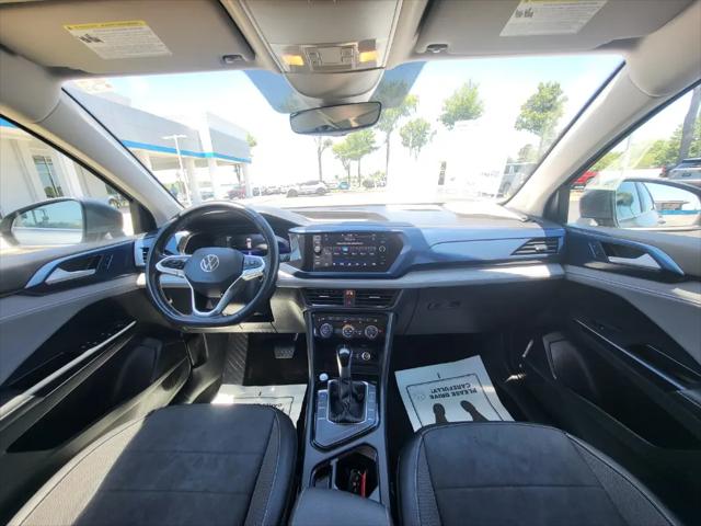 2024 Volkswagen Taos 1.5T SE