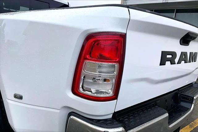 2024 Ram 3500 Tradesman Crew Cab 4x4 8' Box