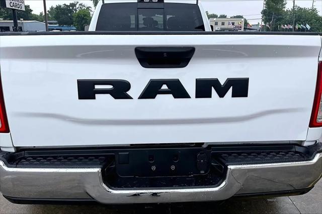 2024 Ram 3500 Tradesman Crew Cab 4x4 8' Box