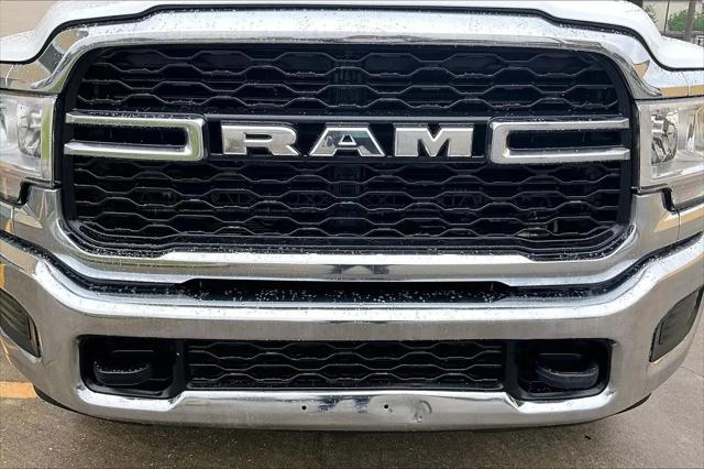 2024 Ram 3500 Tradesman Crew Cab 4x4 8' Box
