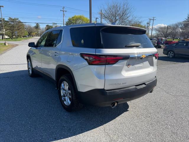 2022 Chevrolet Traverse AWD LS