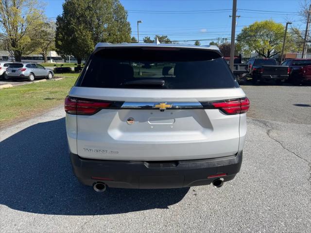 2022 Chevrolet Traverse AWD LS