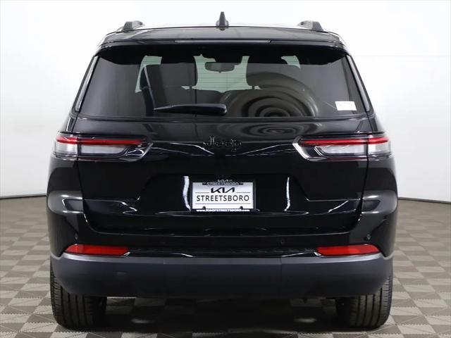 2023 Jeep Grand Cherokee L Altitude 4x4