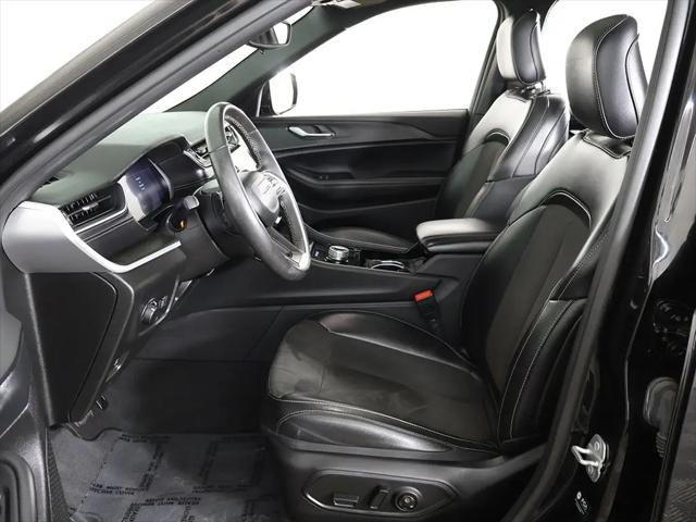 2023 Jeep Grand Cherokee L Altitude 4x4