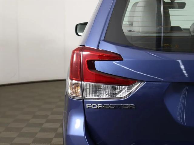 2023 Subaru Forester Base