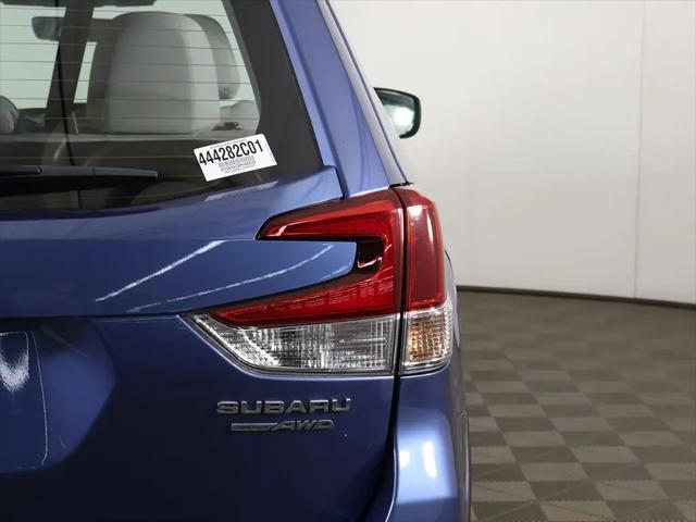2023 Subaru Forester Base
