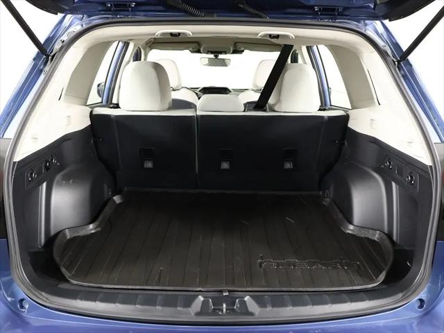 2023 Subaru Forester Base