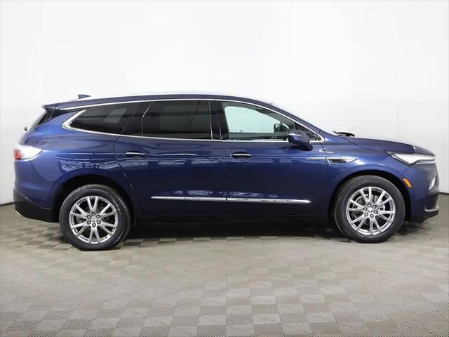 2023 Buick Enclave Essence AWD