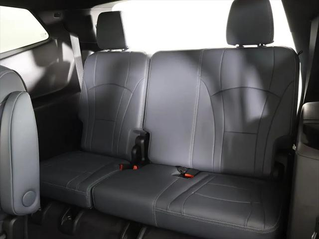 2023 Buick Enclave Essence AWD