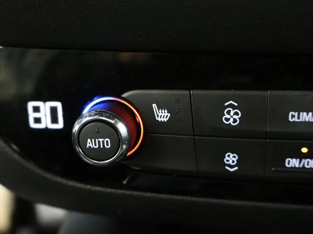 2023 Buick Enclave Essence AWD