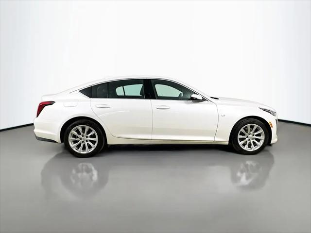2022 Cadillac CT5 Luxury