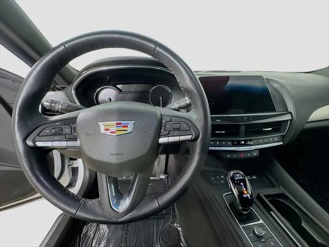 2022 Cadillac CT5 Luxury