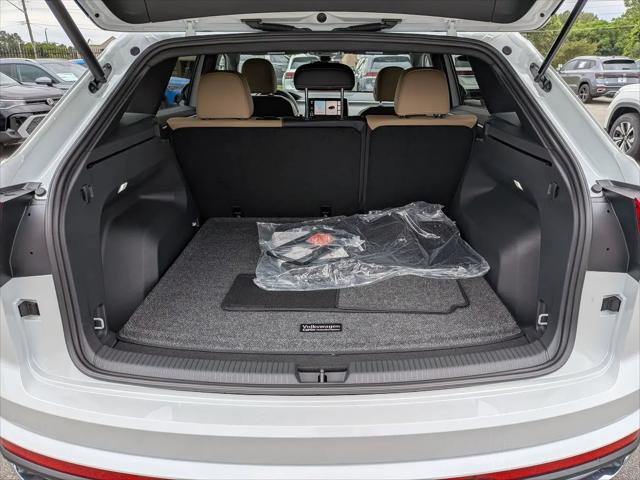 2026 Volkswagen Atlas Cross Sport SE