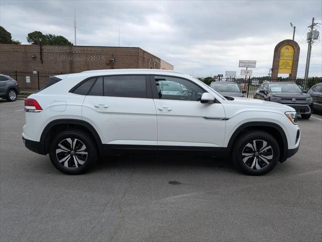 2026 Volkswagen Atlas Cross Sport SE