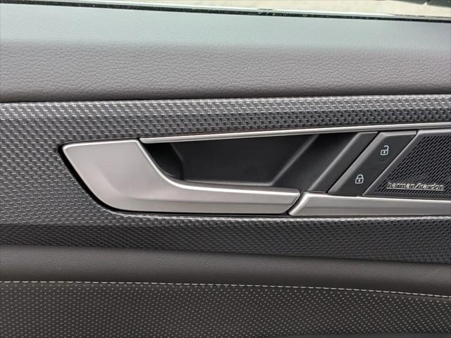 2026 Volkswagen Atlas Cross Sport SEL Premium R-Line