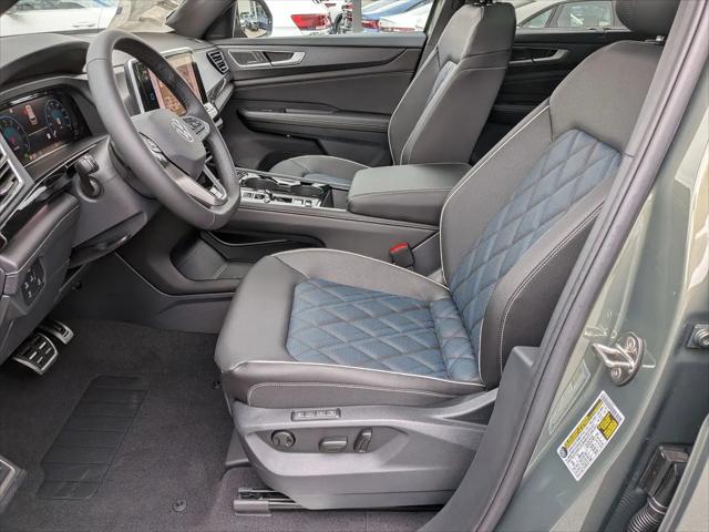 2026 Volkswagen Atlas Cross Sport SEL Premium R-Line