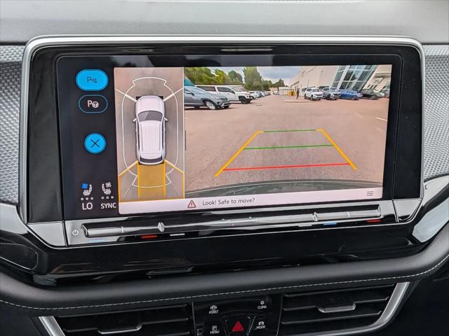2026 Volkswagen Atlas Cross Sport SEL Premium R-Line