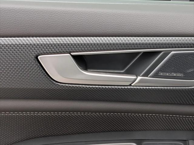 2026 Volkswagen Atlas Cross Sport SEL Premium R-Line
