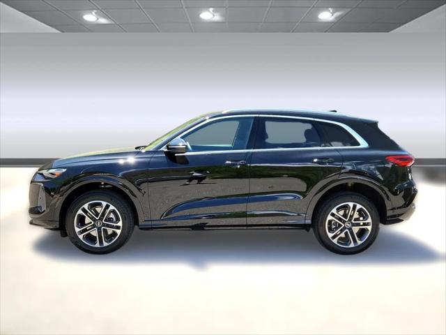 2025 Audi Q5 Premium TFSI quattro S tronic