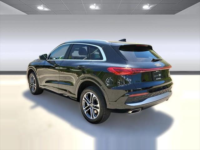2025 Audi Q5 Premium TFSI quattro S tronic